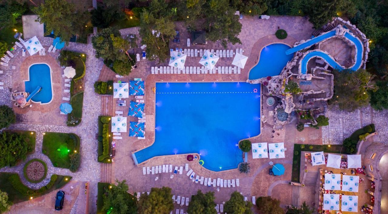 Dvoretsa Hotel 5*